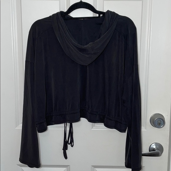 Zara Drawstring Hoodie Crop Top Gray - Picture 6 of 9